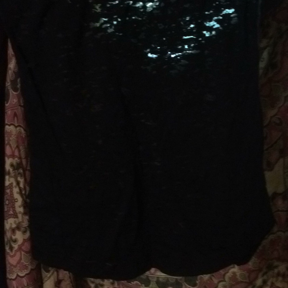 Top - Picture 3 of 3